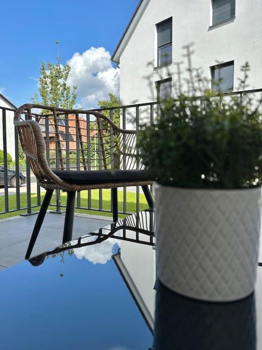 Amao-Pearl I Comfort Suite I 94Qm I Kingsize-Bett I Exklusiv Mit Balkon & Tiefgarage I Aufzug Offenburg Exteriör bild
