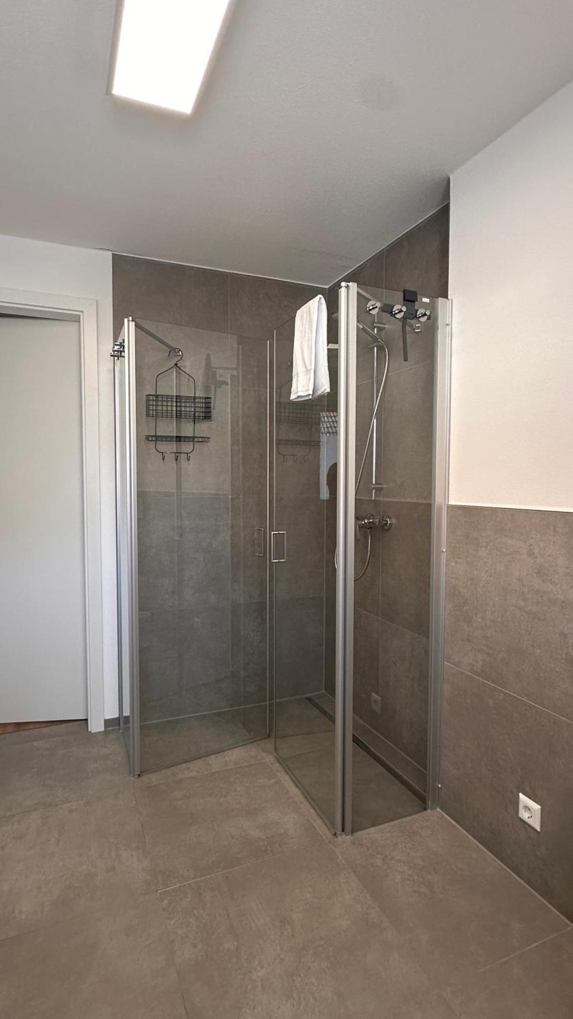 Amao-Pearl I Comfort Suite I 94Qm I Kingsize-Bett I Exklusiv Mit Balkon & Tiefgarage I Aufzug Offenburg Exteriör bild